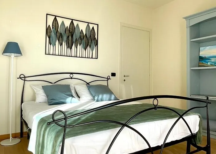 Dolce Apartment Tremezzo