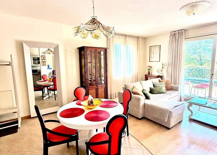 Dolce Apartment Tremezzo
